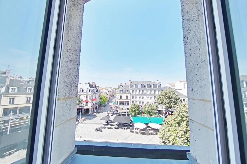 Place D'erlon 70 - Très Lumineux Appartement